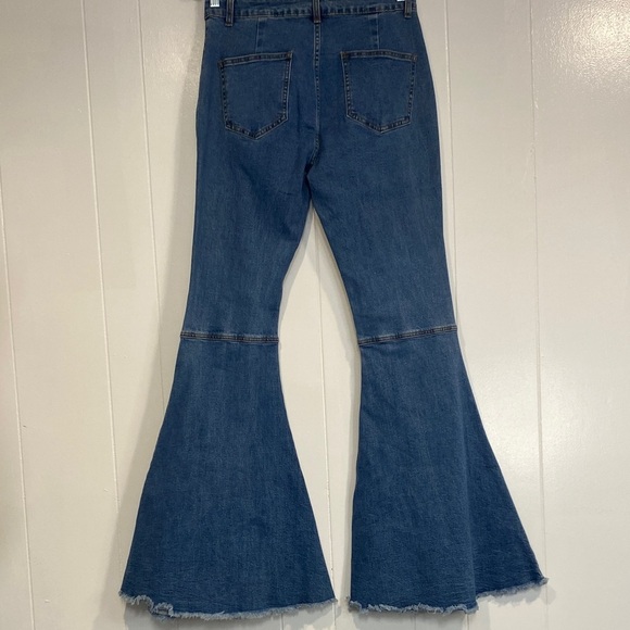 Peach Love California Jeans Bell Bottom Flare Star Embroidered Size Large 30 - Picture 5 of 7